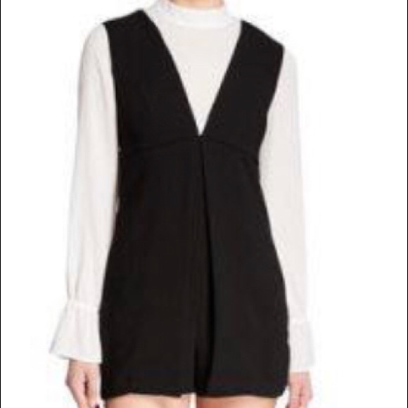 NWT BCBGeneration🌹sz 6 Blk romper wht sleeve I can picture Gwen Stefani in it - Picture 3 of 7